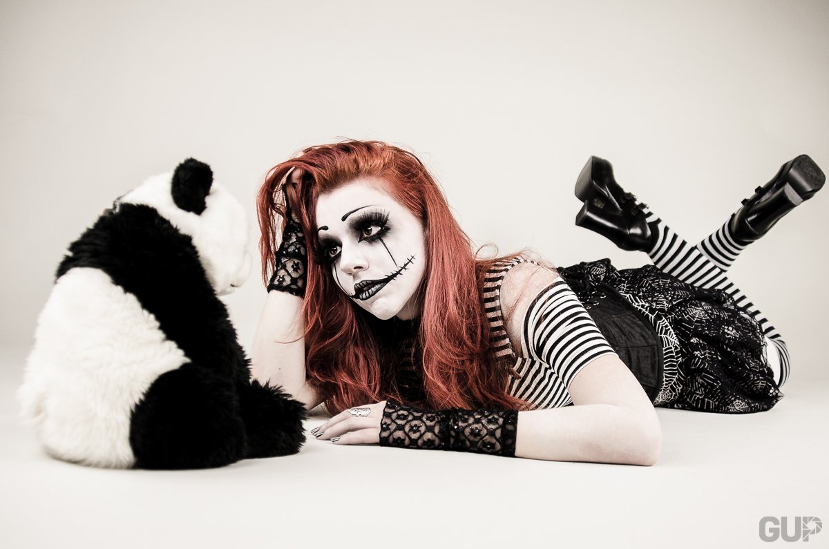 Harley Quinn the psycho doll 4