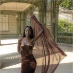 Nathalie au voile 2