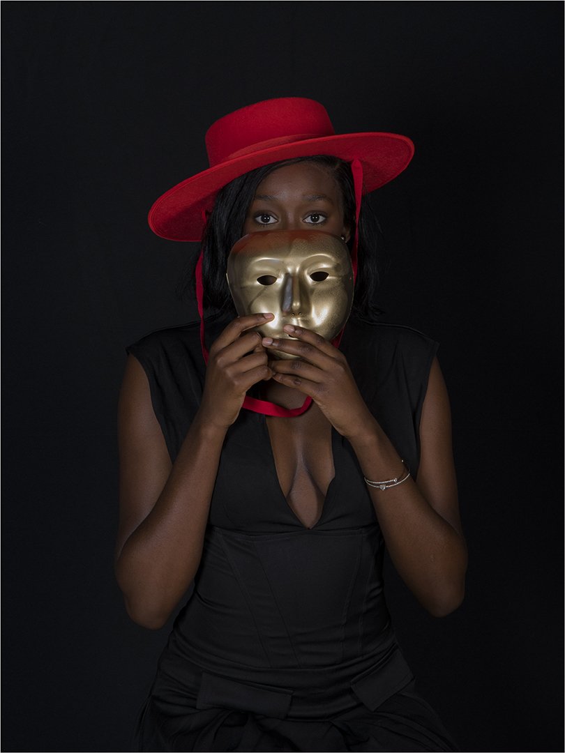 Diva au masque doré