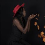 Diva aux feuilles d'automne