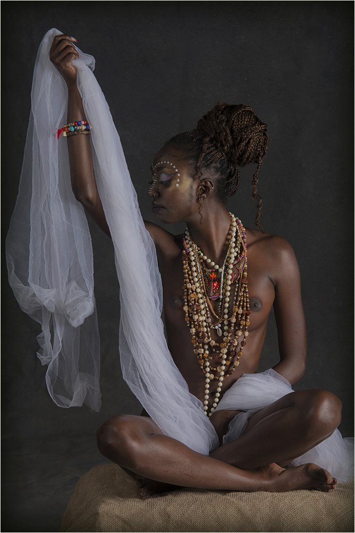 Evy_au_voile_blanc