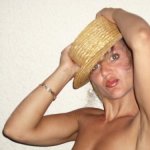 chapeau