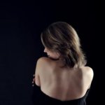 Narcisse pose....